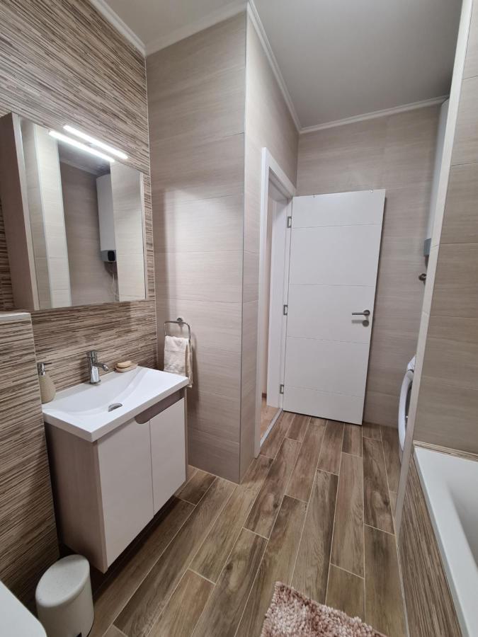 Stella Apartment ซูโบติกา ภายนอก รูปภาพ